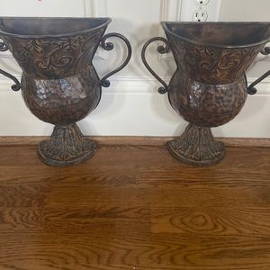 💕🌸🐝 Fantastic Metal Wall/Door Sconces ‼️